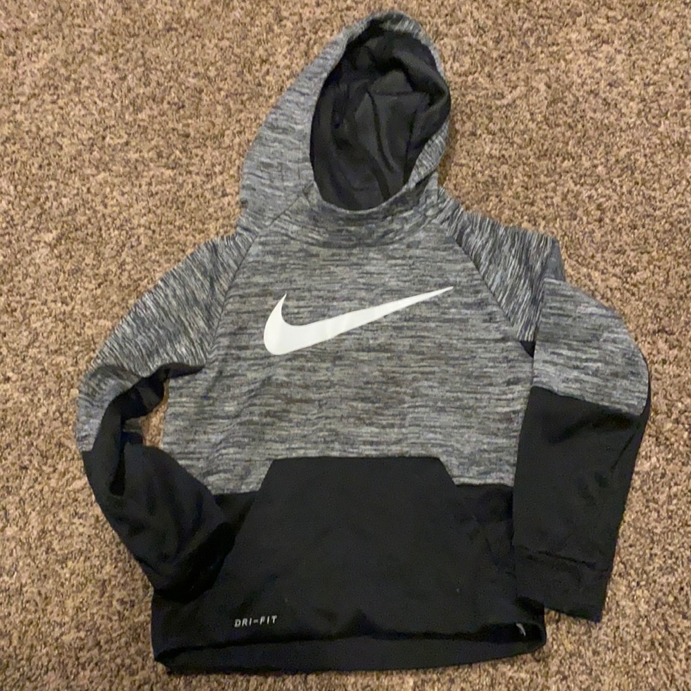 Youth Nike sweatshirt